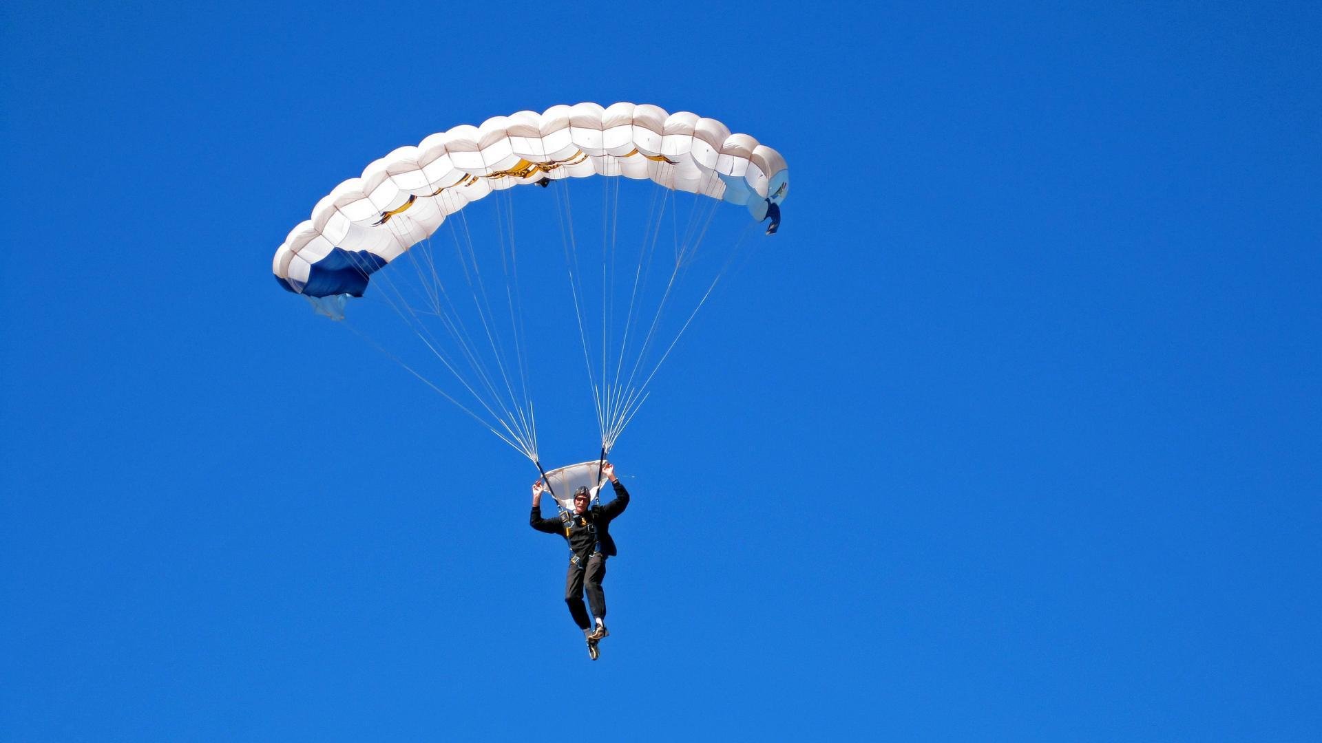 全市马拉松志愿者争霸赛，团队合作的力量，马拉松志愿者竞赛组是干什么的